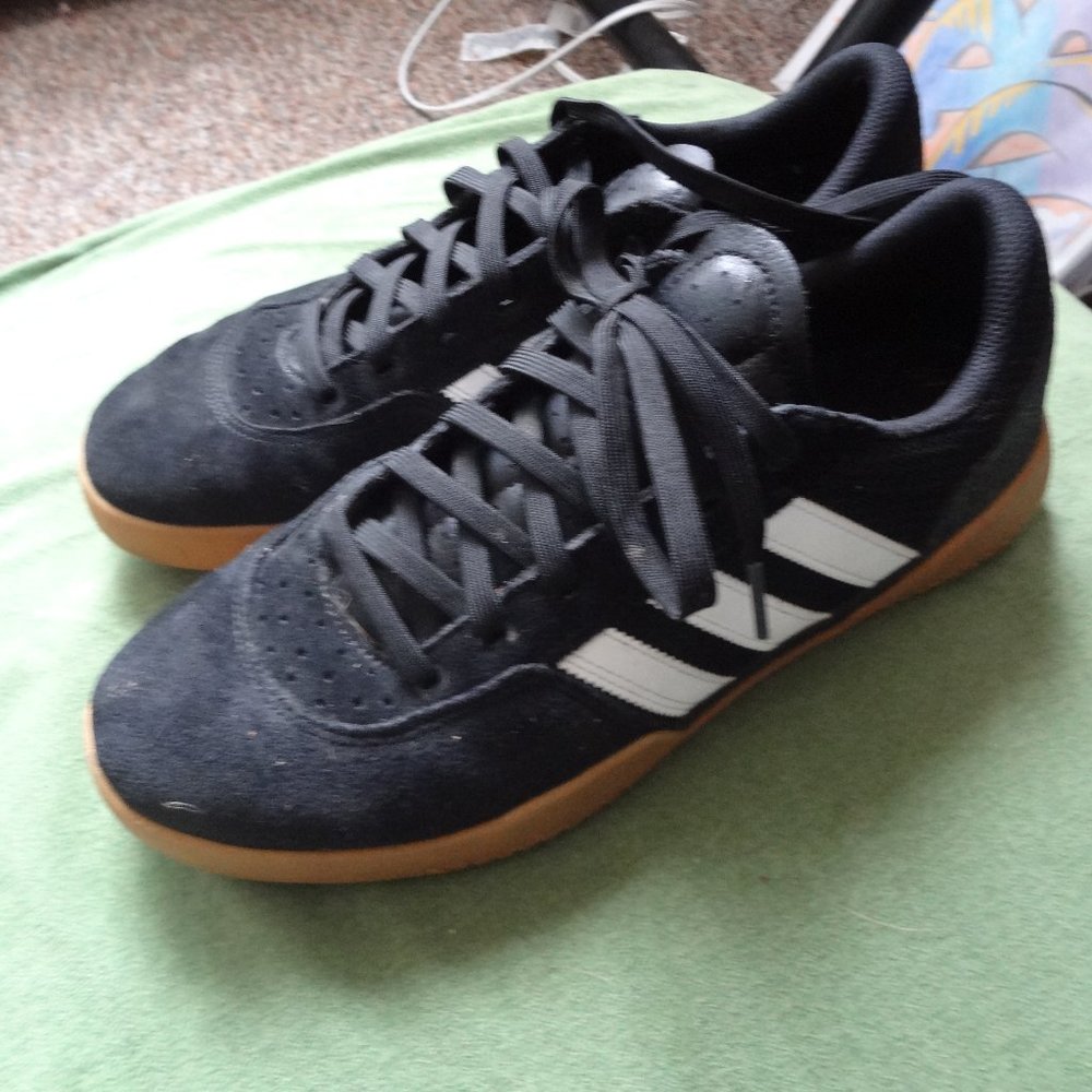 Adidas Shoes Mens size 9